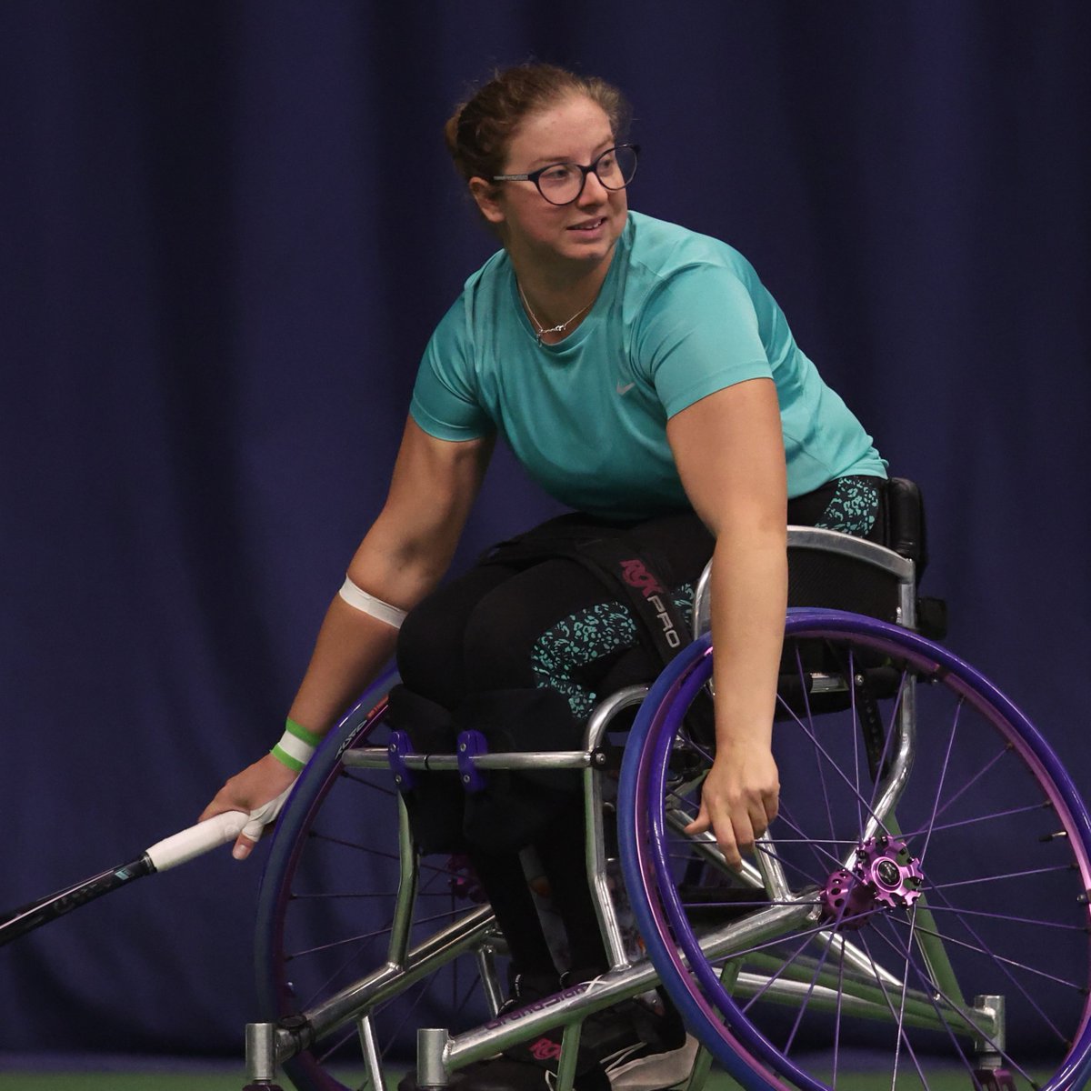 Racing through to women's singles R2 in Turkey @AbbieBreakwell makes a brilliant start to the Kemal Sahin Cup in Antalya, defeating Yumiko Inoue (JPN) 6-0, 6-0 to set up a meeting with top seed Angelica Bernal (COL). #BackTheBrits 🇬🇧 | #wheelchairtennis