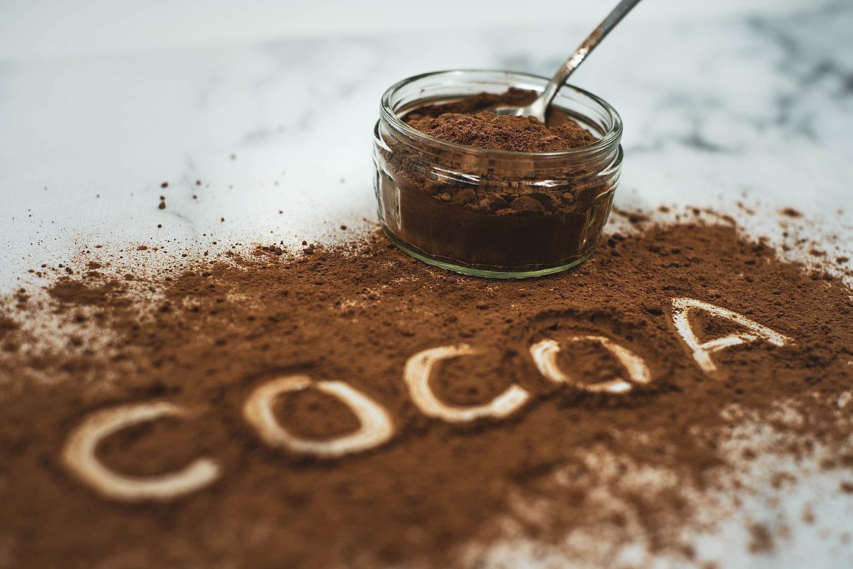 Cocoa prices (per tonne). 19th of April: $12,200 Now: $9,200