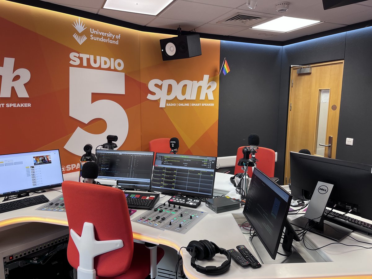 Have you spent the last three years at Uni loving your time in #studentradio? Are you now looking for an MA? We run the only Radio and Podcast MA outside of London and the only one linked to an award-winning radio station. We'd love to hear from you 
sunderland.ac.uk/study/media/po…