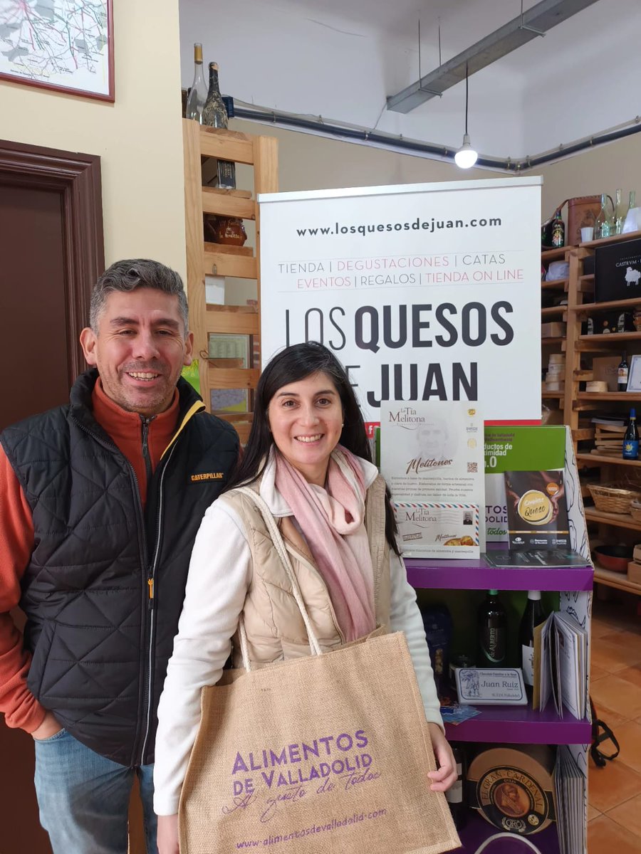 Esta bolsita se va para Chile!! Felices vacaciones en España y gracias por pasar con nosotros un ratito en nuestra casa
#compraentucomerciovecino 
#LosQuesosdeJuan 
#MedinadelCampo 
#AlimentosdeValladolid 
#RutadelVinodeRueda