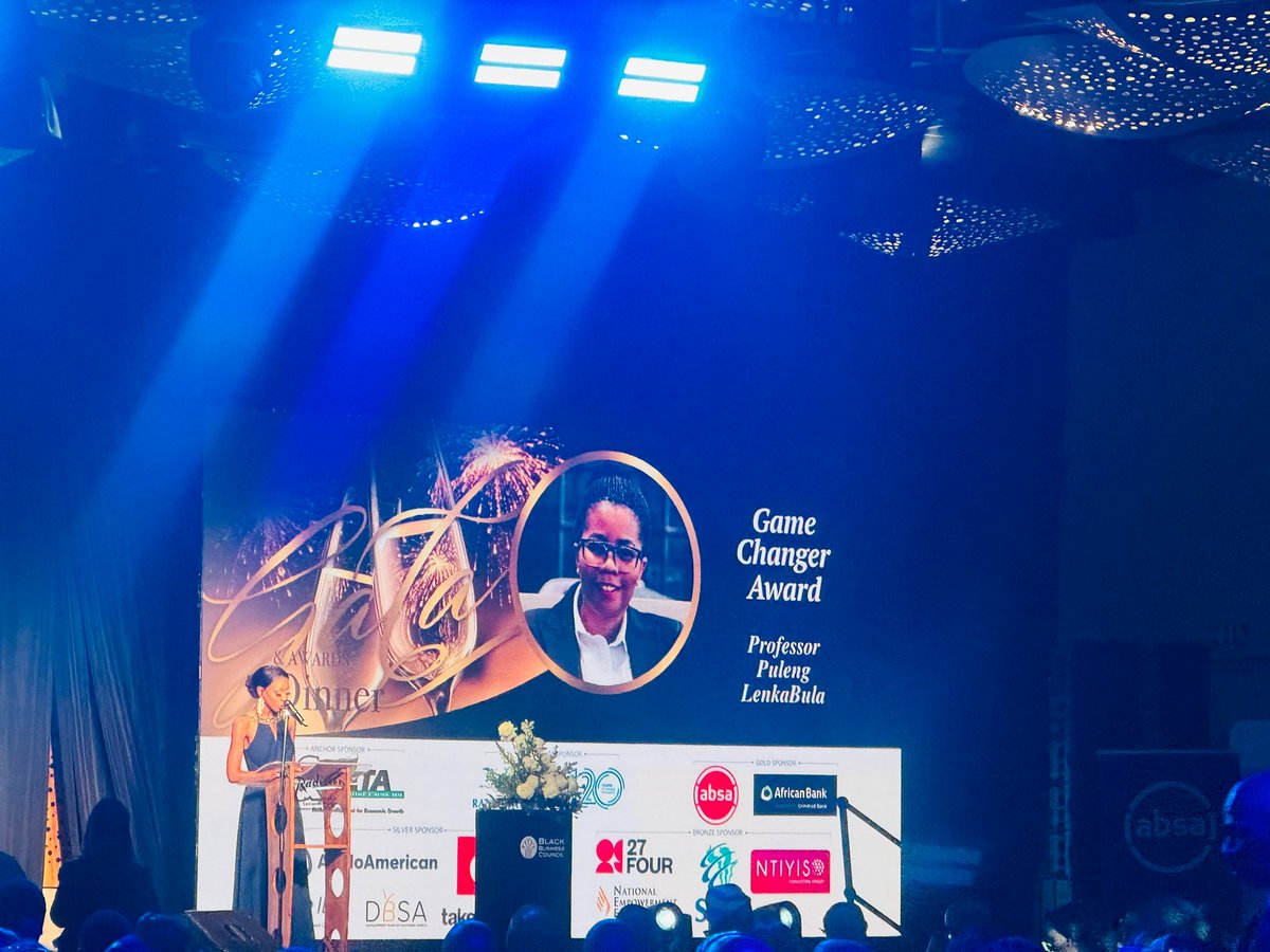 Congratulations 🥂 Unisa VC Prof @LenkaBula for winning 🏆 the Game Changer Award at the Black Business Council Awards 2024👏🏾👏🏾 @unisa @UnisaCas #BlackBusinessCouncilSummit #BBC