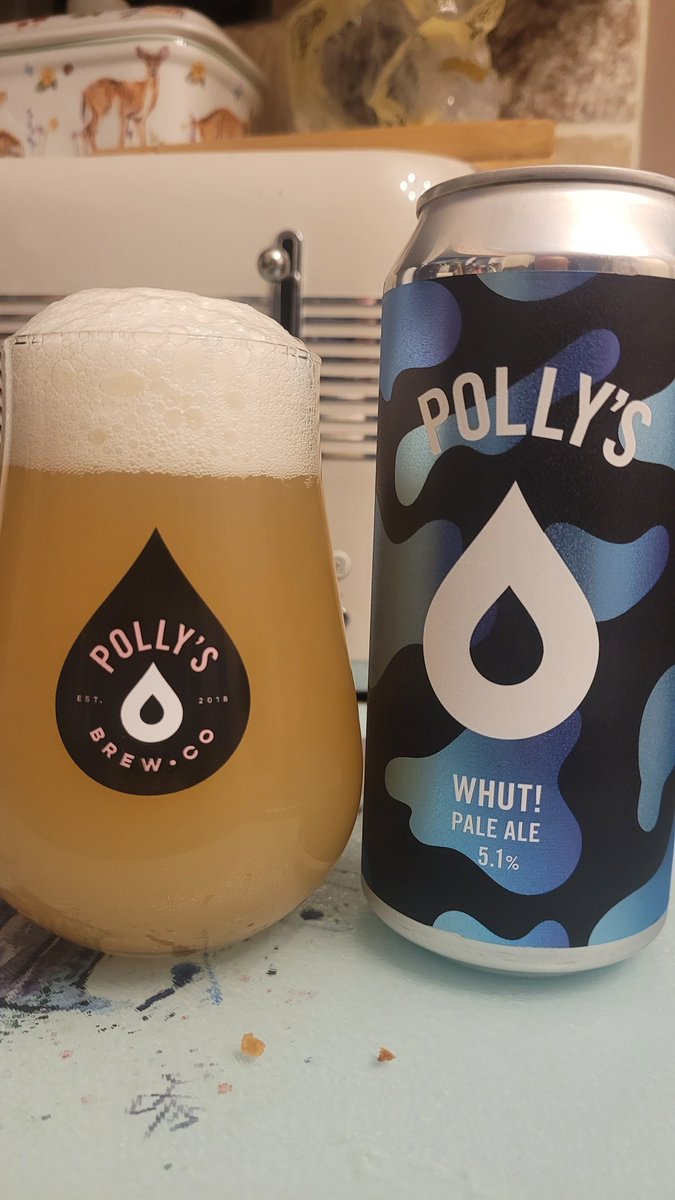 Noswaith dda #CraftBeerHour! Considering what's gone on in Mold today I'm glad to see that all this @pollysbrewco seem to be safe