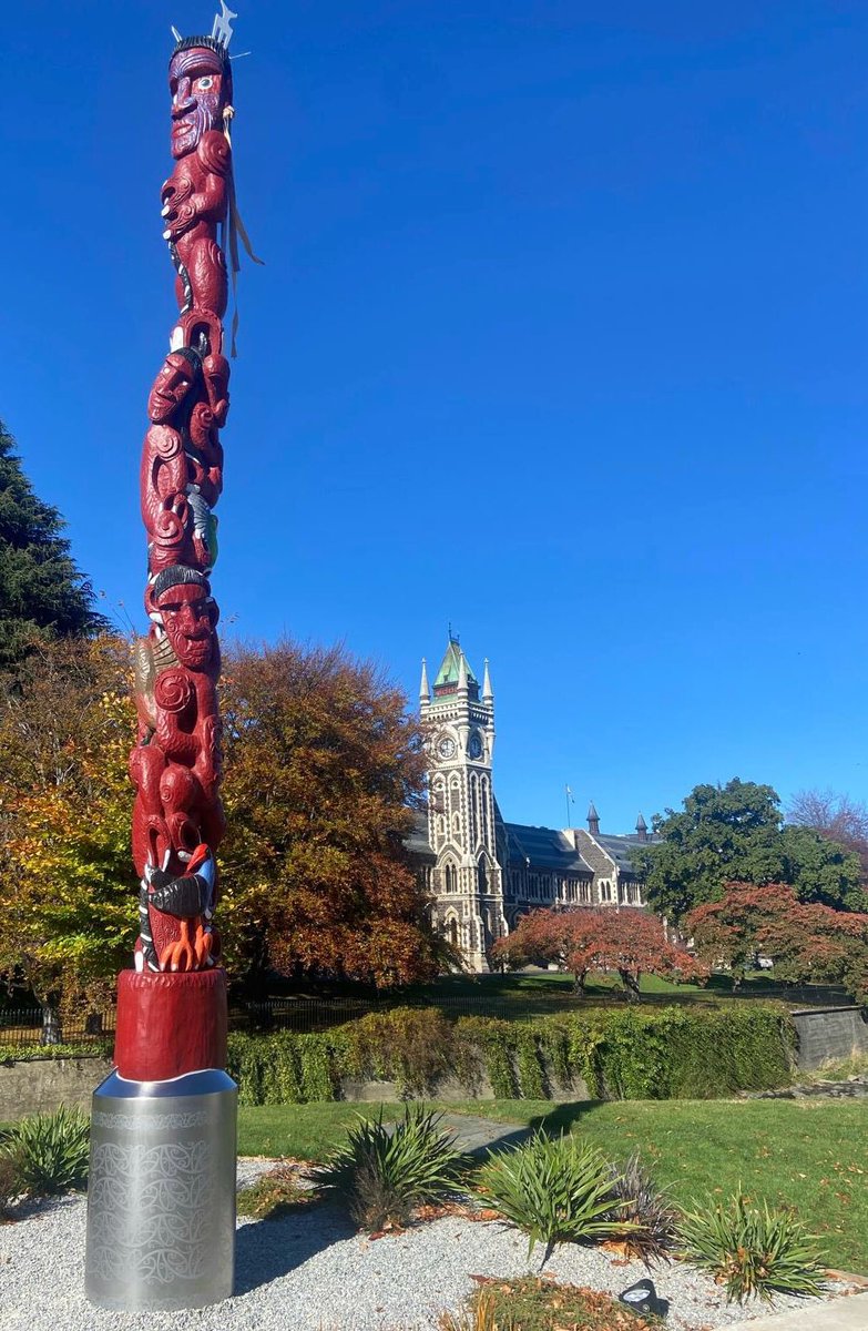 A lovely autumn day at @otago university with Prof. Richard Blaikie, Deputy Vice-Chancellor for Research and Enterprise, & Sally Brooker, co-leader of He Honoka Hauwai, a green hydrogen research center. Grateful to meet brilliant individuals driving research in NZ!