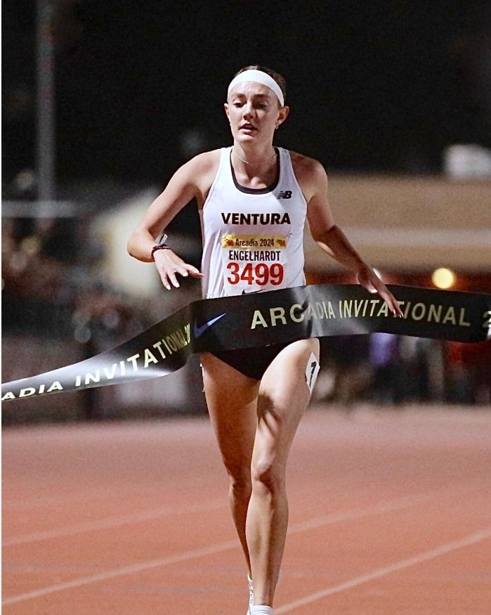 @pennrelays Sadie Engelhardt: Broke her own meet records in the mile at NBNI and Arcadia

Ran the 5th fastest HS 1500m beating a pro field at the TEN

Became the first HS girl to go sub-4:30 in the 1600 en route to an outdoor mile national record

Fastest HS 800m of the spring (2:03.48)