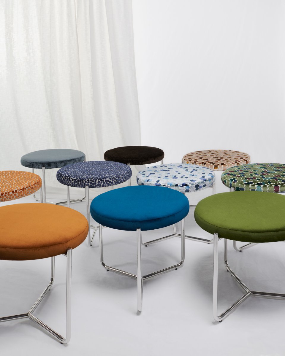 Introducing The Trilogy Stool upholstered in velvets from the new Emilio Collection! Click here to learn more: hubs.li/Q02vCn5j0 #jamiesterndesign #peektrilogy #design #peekcollection #designerfurniture #interiordesign #furniturecollection #trilogycollection