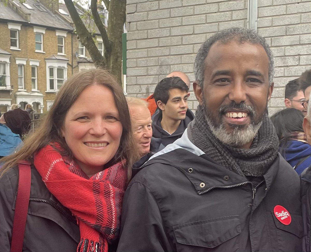 It was lovely to meet you earlier. So make sure #barnet & #camden to 👇 Vote @anne_clarke 🌹✅ Vote @UKLabour 🌹✅ @CamdenLabour @BHTLabour @HampsteadLabour #suleimanosman @BarnetLabour