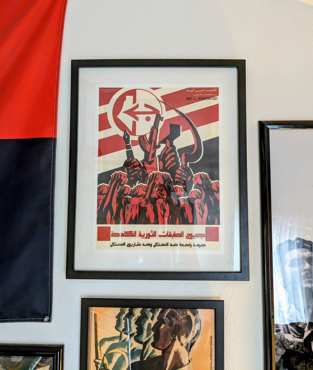 good day to get the pflp poster up on the wall ✊🇵🇸↩️