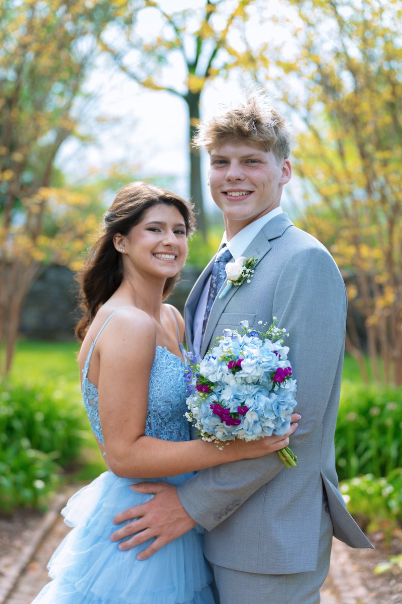 Such a handsome Young Man & adorable couple! 🫶
#prom2024 #warriorpride @aleatch_07