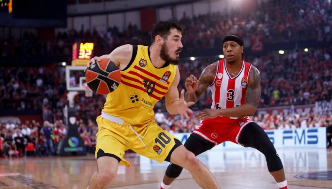 THY EuroLeague Play-Off karşılaşmasında Barcelona deplasmanda konuk olduğu Olympiakos'u uzatmalara giden maçta 82-80 mağlup etti ve seride 2-1 öne geçti.