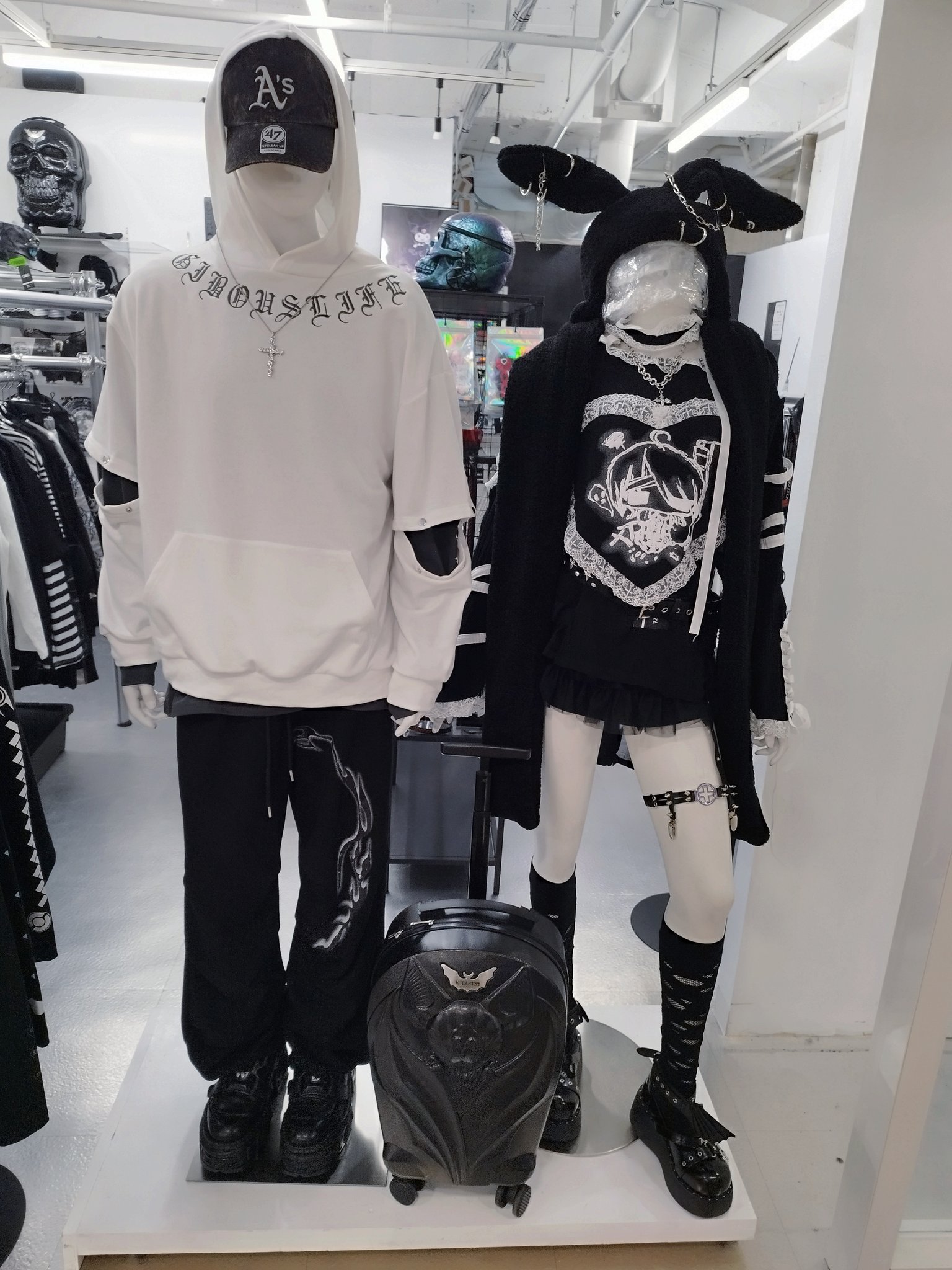 QOOZA × かいばしらコラボ Judge Hoodie QOOZA × かいばしらコラボ Judge Hoodie