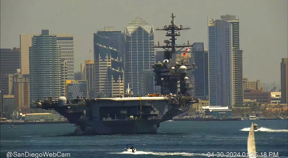 USS Abraham Lincoln (CVN 72) Nimitz-class aircraft carrier coming into San Diego - April 30, 2024 #ussabrahamlincoln #cvn72

SRC: webcam