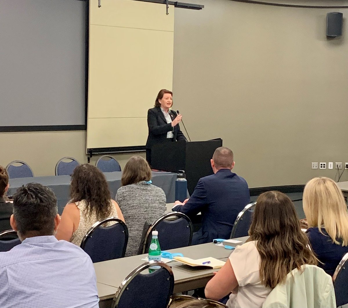 Today, I joined @CALNENA911 to thank our 9-1-1 dispatchers for all they do to keep our communities safe and respond to all types of emergencies. I’m committed to supporting these essential workers who provide critical services to Californians.