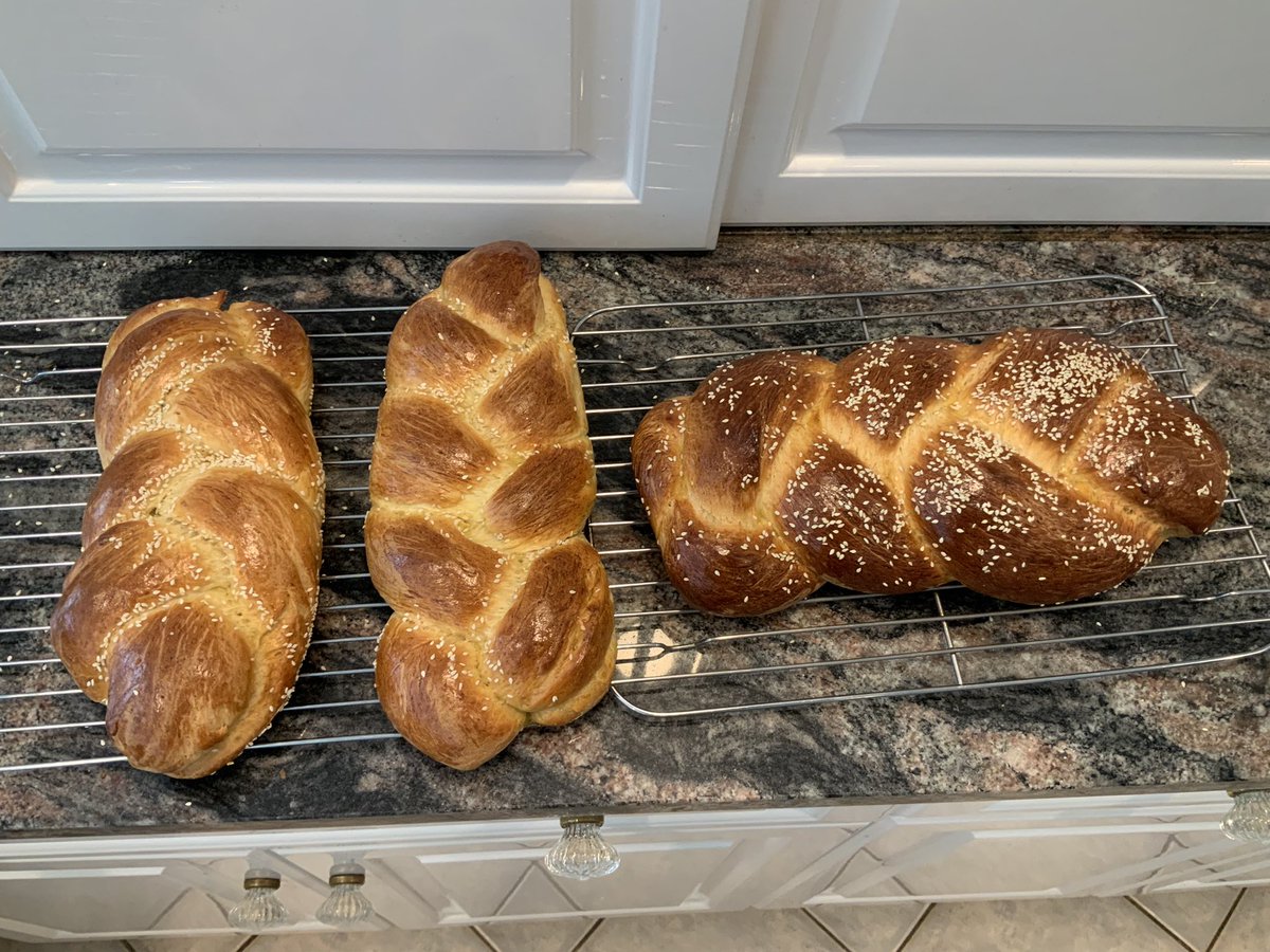 Holy Tuesday-according to tradition (not religion) it’s the day where the aroma of tsoureki permeates throughout the Greek Orthodox households.
Και του χρόνου με υγεία ! 

stellanahatis.com

#tsoureki
#easter2024
#greekeaster
#taxitoamerica