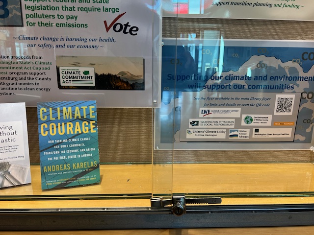 Check it out! Our climate partners in Ellensburg, WA put together a library display in April on climate action. Shoutout to our friends @Kittitas_LWV, @CCL_WATriCities, Our Environment--Kittitas County, and Washington Clean Energy Coalition, thank you! 📷:Meghan Anderson