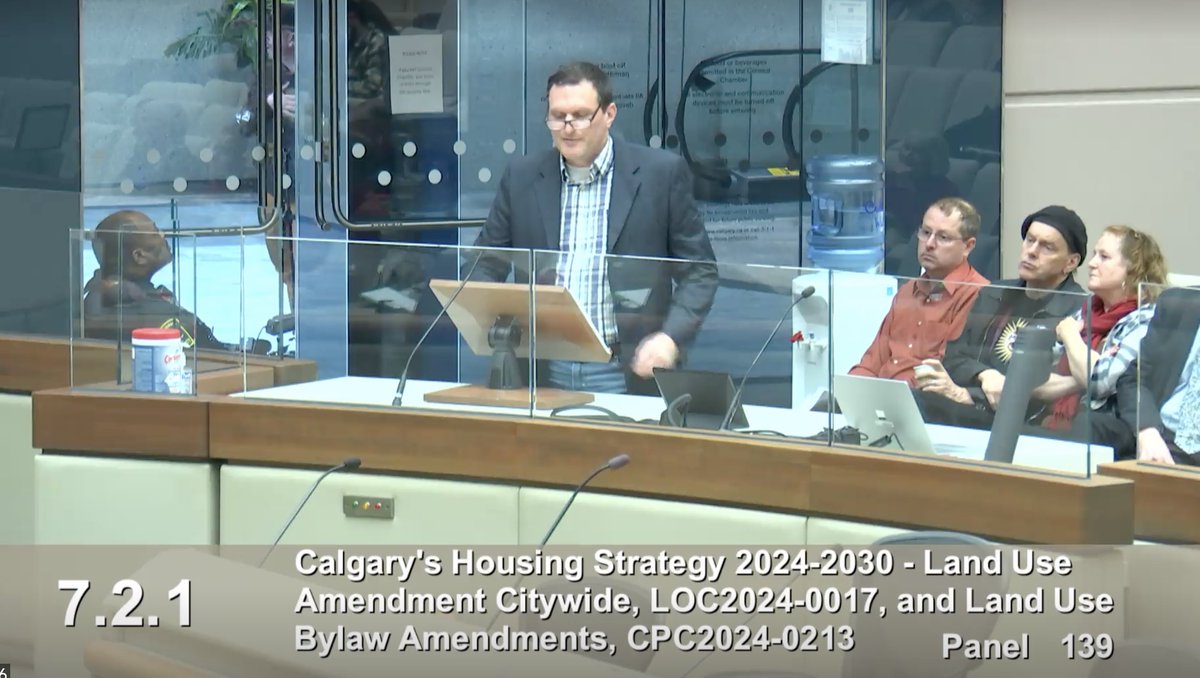 Man, do I love when citizens know their material inside out, present solid & strong arguments when challenged by a 'lesser-prepared' sparring partner.

#yyccc