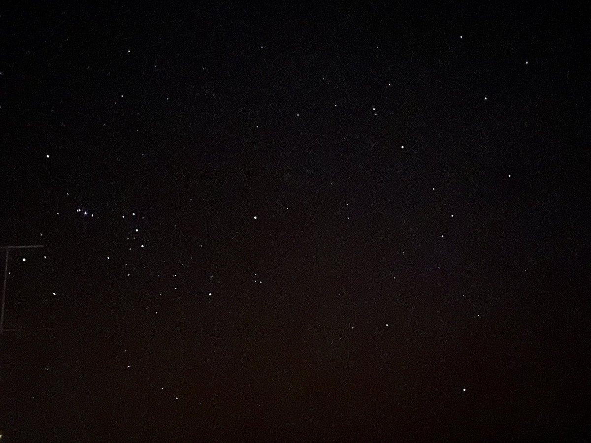 nutkinsc's tweet image. Stunning 360 degree view of the clearest night sky,  #milkyway #SouthernCross and a billion others 💫  

I wish the camera could see it in the same way my eyes can ✨

#nightsky #sthelena #island #southatlantic