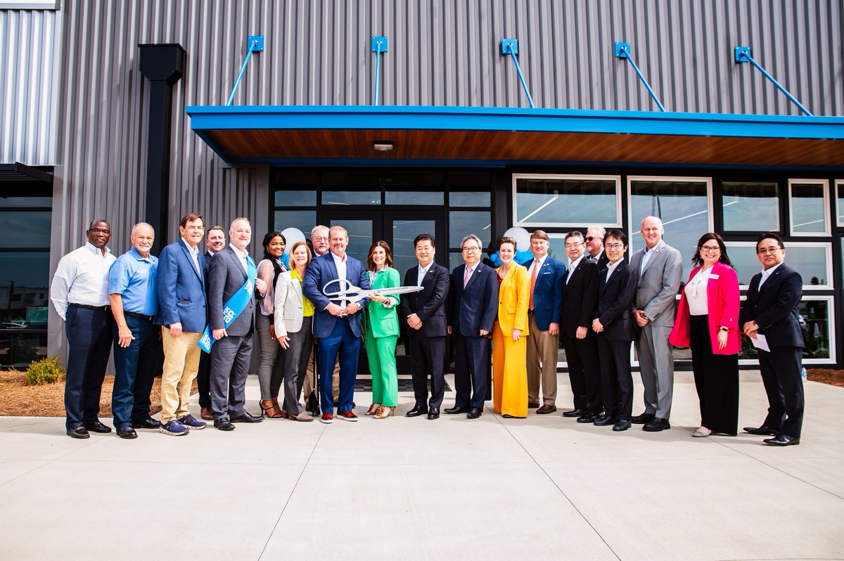Today marked a momentous occasion as we celebrated the grand opening of YKK AP's newest facility in Macon-Bibb County! 🎉

Find the press release on our website: mbcia.com/announcements/…