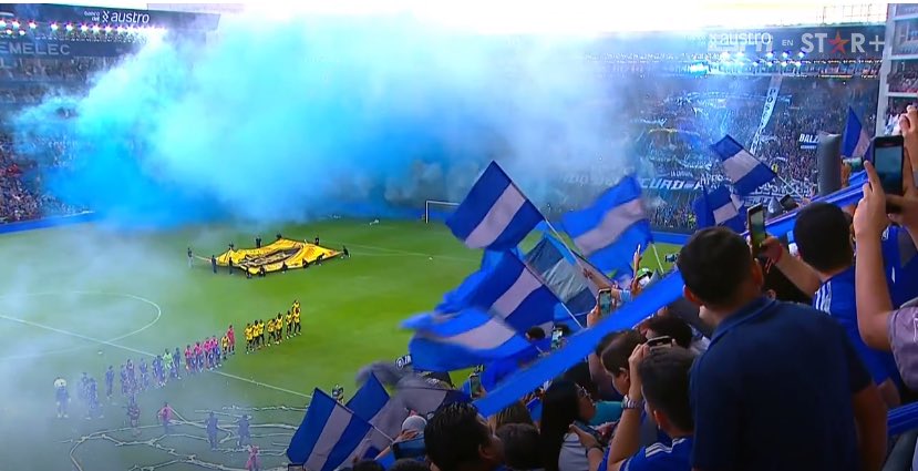 82 mil dólares por celebrar los 95 años de un club importante del país. 

A la gente futbolera le gusta esto, tu liga de mierda no existiera si no fuera por Emelec, Liga y Barcelona. Y toda su gente. 

Como roba el Calvo

#Emelec #LigaProEcuabet