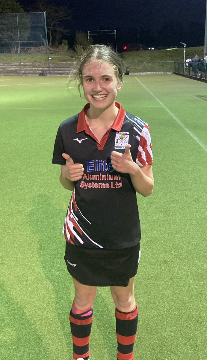 Bloxwich Ladies 1s started the summer league season with a superb 1-0 battling victory over Lichfield - Daisey Stewart Cooney with a debut goal ✨✨✨🔴⚫️🏑 #teamblox #GrowOurSport #getinvolved #gogirls