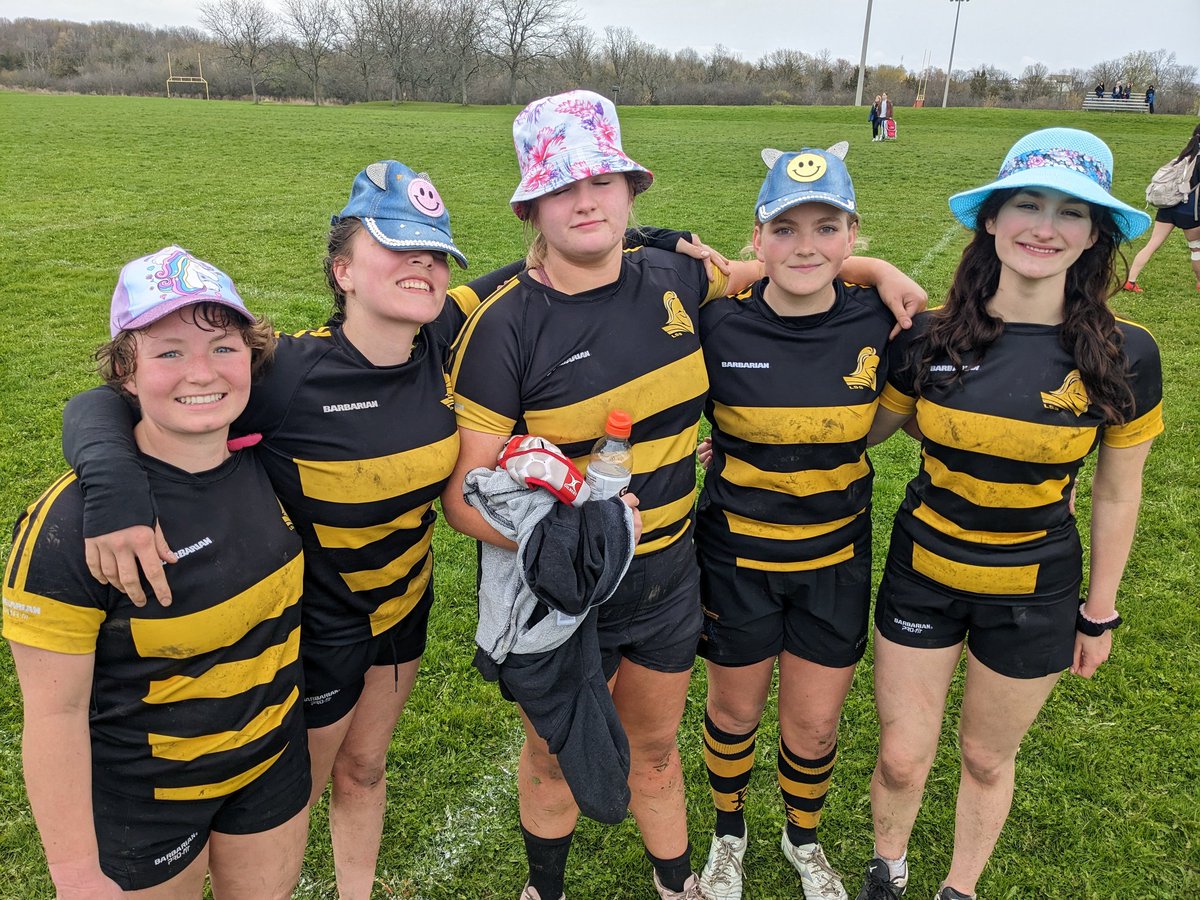 Couldn't be more proud of the grit coming out of these Knights! <a href="/LaSalle_LDSB/">La Salle Secondary</a> <a href="/LSS_Athletics/">La Salle Athletics</a> Strong finish!