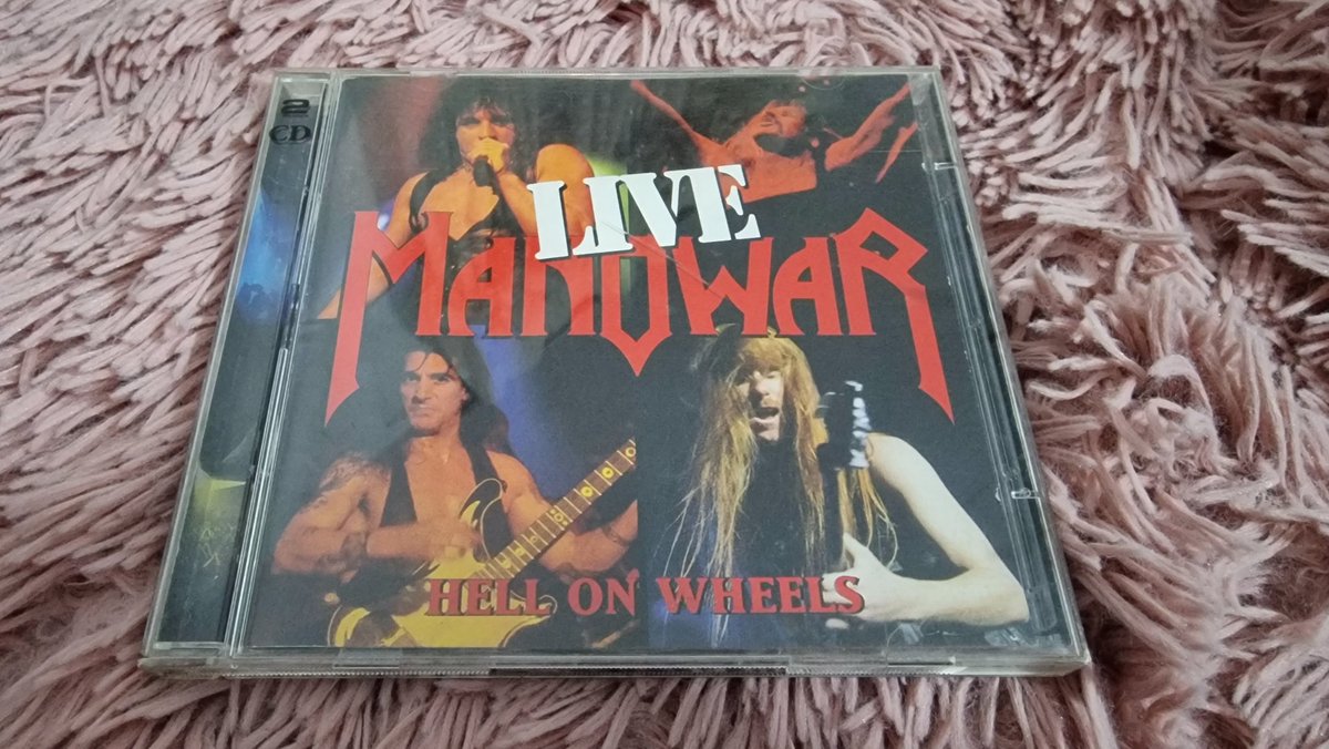 ¡Cuestión de pelotas! MANOWAR 'Hell On Wheels: Live' doble CD.