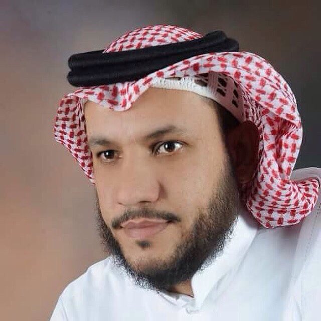 3mmar908's tweet photo. حـنا فـقدنا صــاحبٍ كان غـالي
عندي  وعـند الناس له مقدريه

مضحي سند ياعل روحه بعالي
في جنة الفردوس يرافق  نبيه

#عمار_الوهبي https://t.co/NPjnIJH1Qr