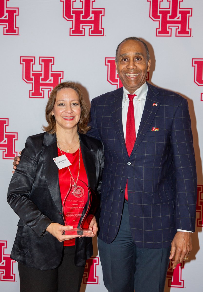 Congratulations to UH Law Center professors Elizabeth Trujillo and Peter Salib, who were celebrated at the 2024 UH Faculty Awards for exceptional contributions to teaching, research, and service. Go Coogs! loom.ly/1EbycDQ