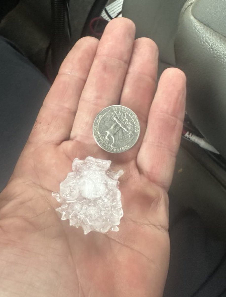 Larger than Quarters near Watonga at 350pm Tuesday 4.30.24 #okwx @kfor