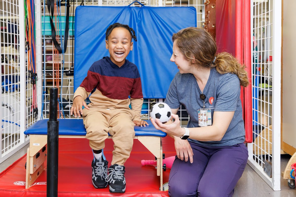 Take a look at what an occupational therapy session is like at Children's of Alabama. Our OTs are experts in helping patients develop skills for everyday life! 🙌