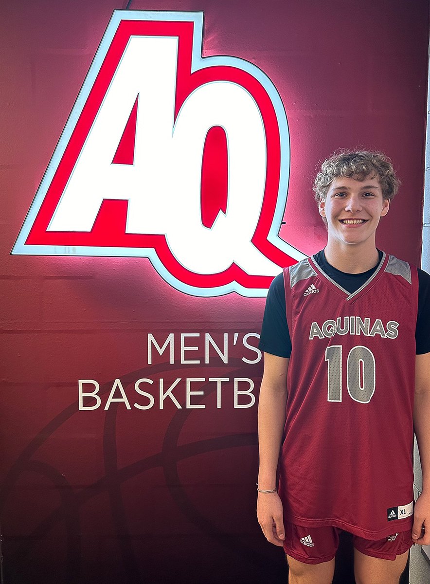 After a great visit and conversation with @coachbertoia, I am blessed to announce I have received an offer to play at Aquinas! @AQMensBBall. Thank you to Coach Bertoia and the rest of the staff for the amazing opportunity.
@Powers_Joe @CoachTyL8n @ZT17Hoops @BraeBeadles