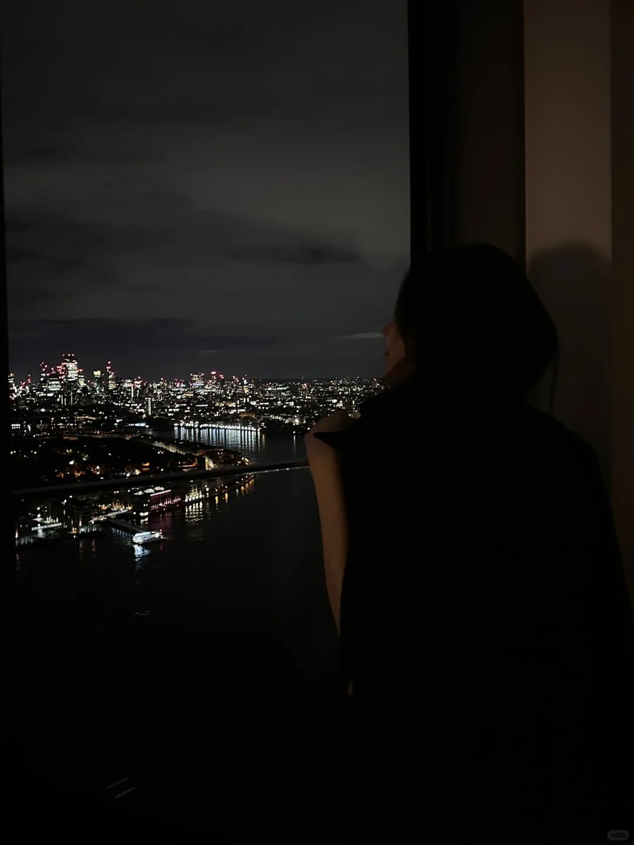 011Flopy's tweet image. Sometimes you have to stand alone to make sure you can still do it.