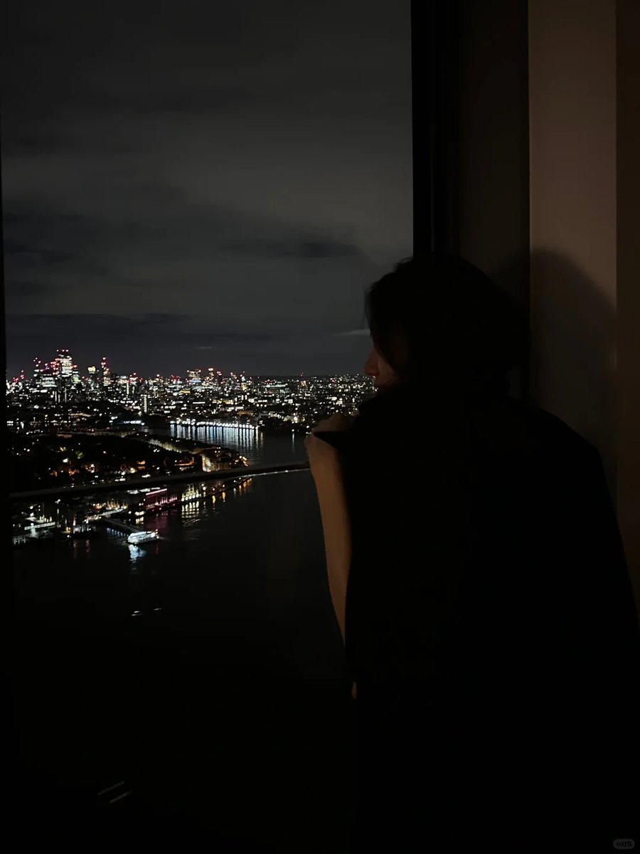 011Flopy's tweet image. Sometimes you have to stand alone to make sure you can still do it.