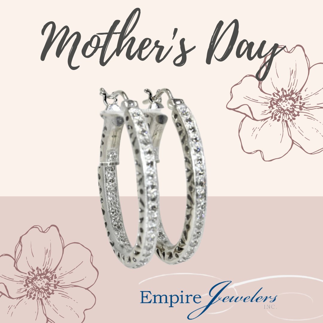 A sparkling pair of inside and outside diamond oblong hoop earrings measuring 1 5/16 inch in 14K white gold (1.10CT). Would mom love these this Mother's Day? #diamondearrings #diamondhoops #hoopearrings #mothersday #mothersdayjewelry #giftsformom ebay.com/itm/3737782593…