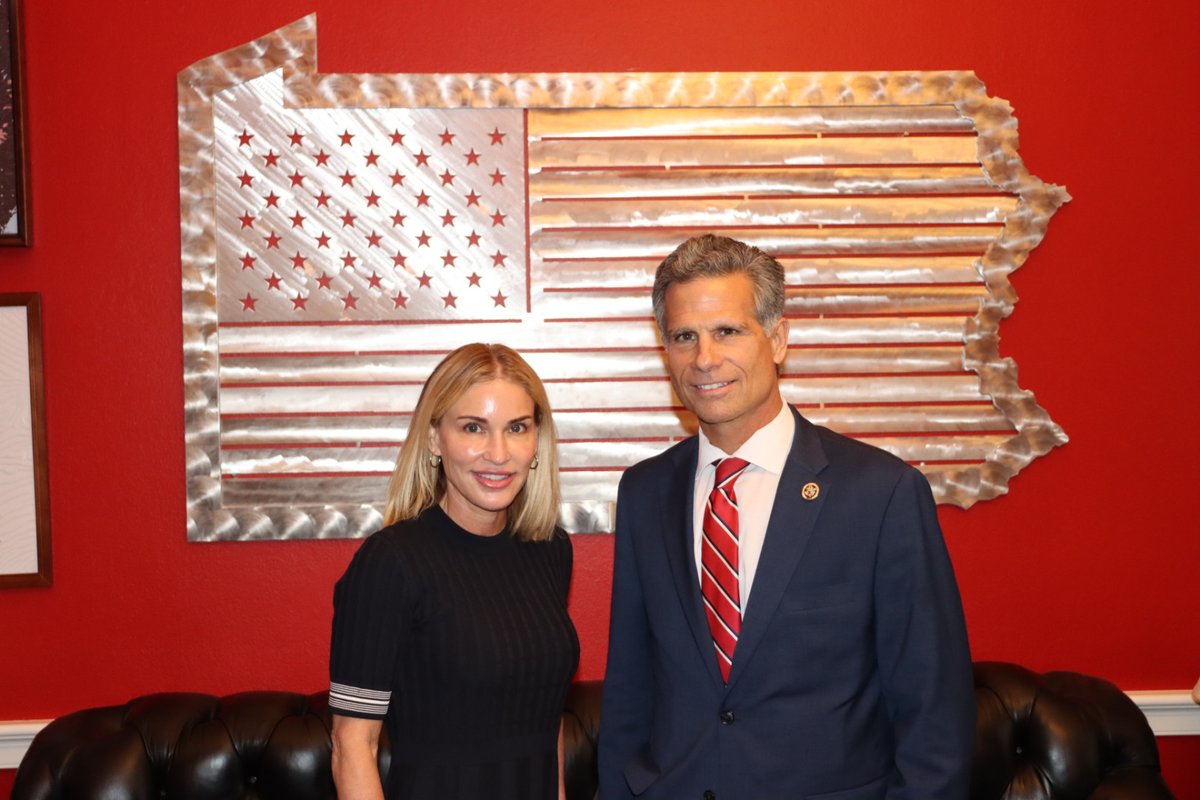 Today, I had the pleasure of meeting Sharon Miller, President of @BankofAmerica's Small Business Lending. We had a frank conversation regarding how the bank's strong underwriting standards and responsible deployment of taxpayer dollars can help safely fund small businesses and…