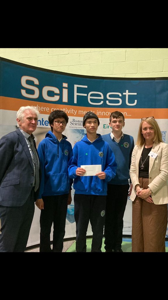 Congratulations to our TY students Alex Tang, Daniel Li and Brian de Ridder who won ‘Best in Physical Sciences Intermediate Category’ at Sci Fest in Dundalk IT today. Well done on all your hard work. @ddletb #Teamddletb @scifest4stem