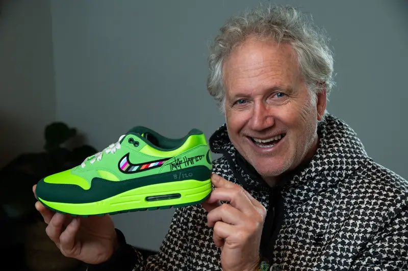 Happy Birthday Tinker Hatfield! 🎉 Your legendary designs set the stage for the sneakers we love. As we step into #SHChapter2, where Web2 meets Web3, we’re inspired by your innovation! Here’s to pioneering the next era! 👟 @sneakerheadsoff #TinkerHatfield #SneakerLegend