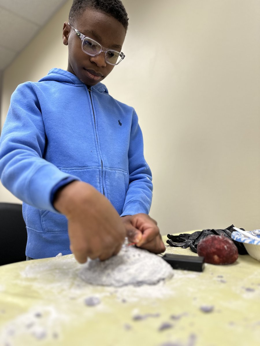 Youth Outreach in STEM tweet media