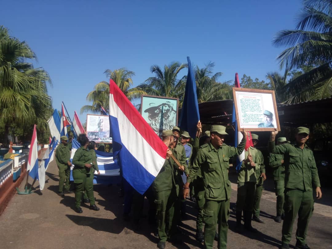 Unidades de Nuestra Región Operativa realizan en la mañana de hoy emotivos desfiles en vísperas del día Internacional de los Trabajadores. #PorCubaJuntosCreamos