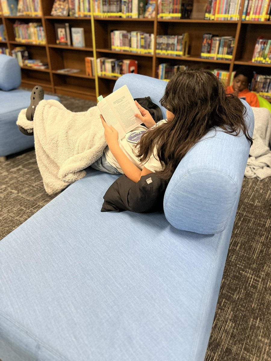 Our Cozy Book Cafe was a success! Some of them even left asking if they could do this every day!!! My librarian heart is happy 🥰😁📚#reading #schoolLibrary #lcps24 @sterlingmiddle1