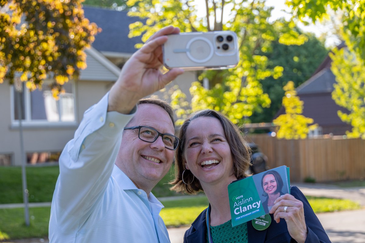 It's such an honour to work alongside such a smart, thoughtful, hardworking, caring MPP. Happy Birthday to my friend and colleague @AislinnClancyKC!