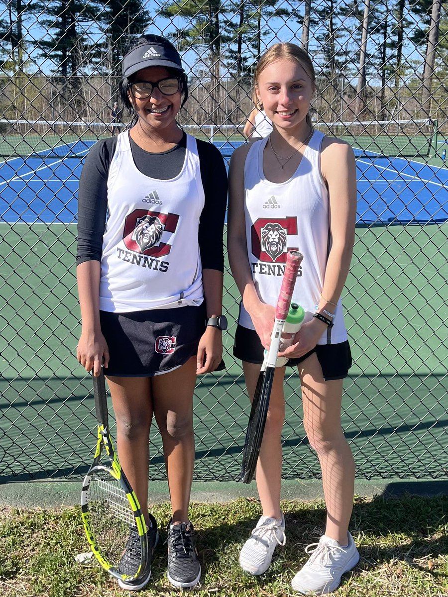 A hard-fought match against Tewksbury with 3 matches taken to a 3rd set, but the Lions ultimately fell 2-3.

Great wins by 2nd singles and 1st dubs

Congrats to all of our juniors as they head to their various NHS inductions this week (Yes, ALL of our juniors!)