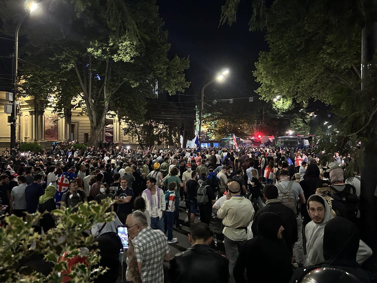 For hours now, riot police is trying to disperse the protest against the foreign agents' draft law, using excessive force, but protesters are not giving up. Resistance seems even stronger than last year. Our live reporting is here: oc-media.org/georgias-forei…