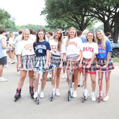 ESDCollegeGuide's tweet image. #NewProfilePic ESD seniors 2024!