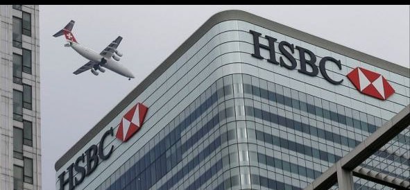 🤔 Le directeur général de HSBC, Noël Quinn démissionne de manière inattendue...🤷