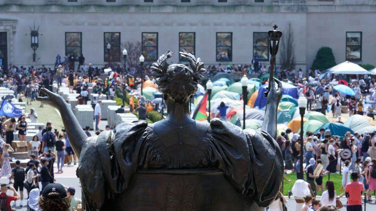 Columbia University updates: School begins suspending protesters after ultimatum to disband camp fox2detroit.com/news/columbia-…