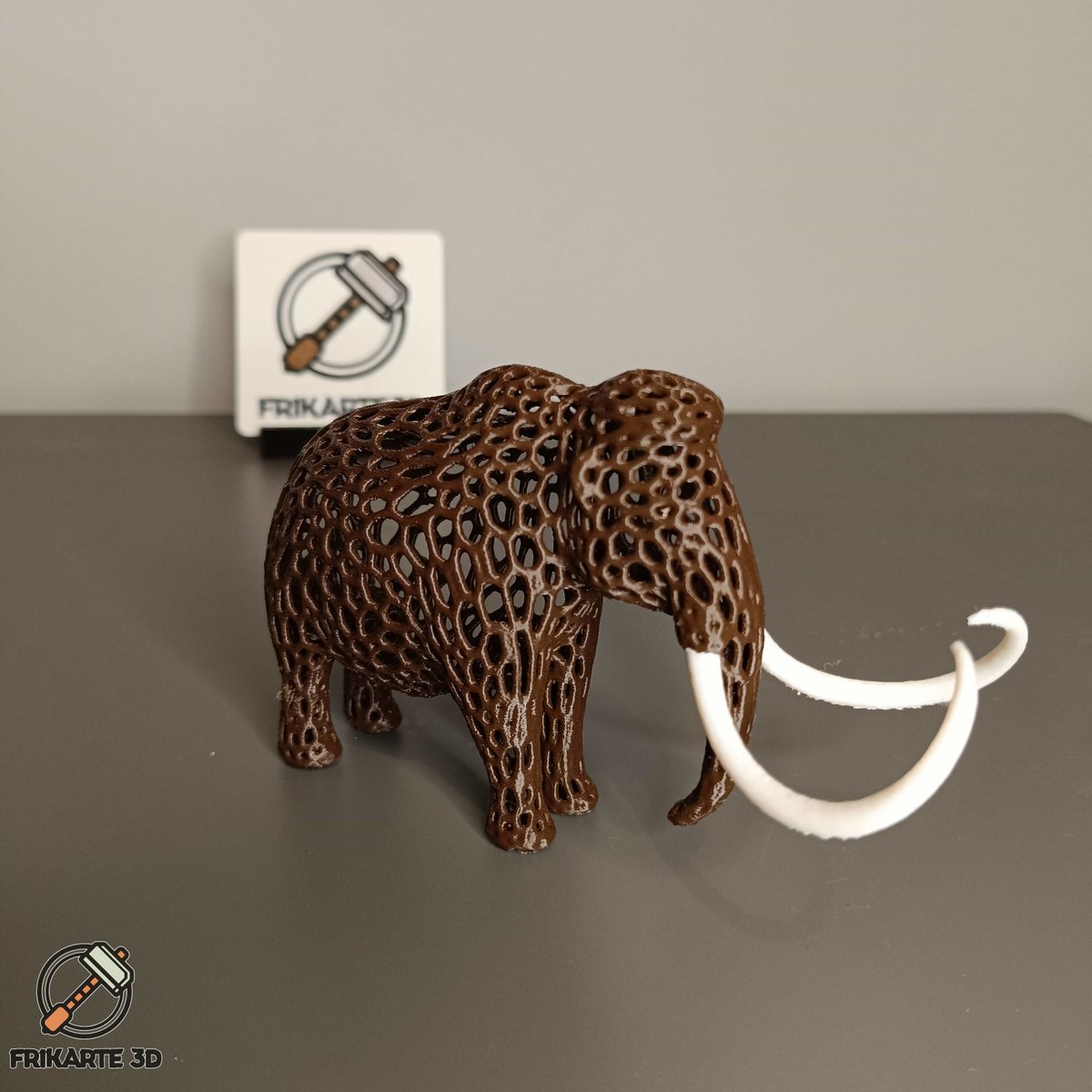 🐘 Celebrate #BiodiversityDay with the Voronoi Mammoth, a 3D tribute to a bygone titan. 🎨
🖨️ Print in multi-color splendor, from white fangs to a brown body, and let this ancient icon inspire conservation efforts.🌍
Available at @BambulabGlobal MakerWorld
makerworld.com/en/models/4493…