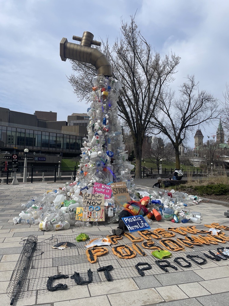We can't let the world falter on plastic production limits. Our team was in Ottawa following the UN global plastic treaty negotiations. Here's their take on the end of the Ottawa session: ow.ly/X71350RsYEu @sabaaahmadkhan