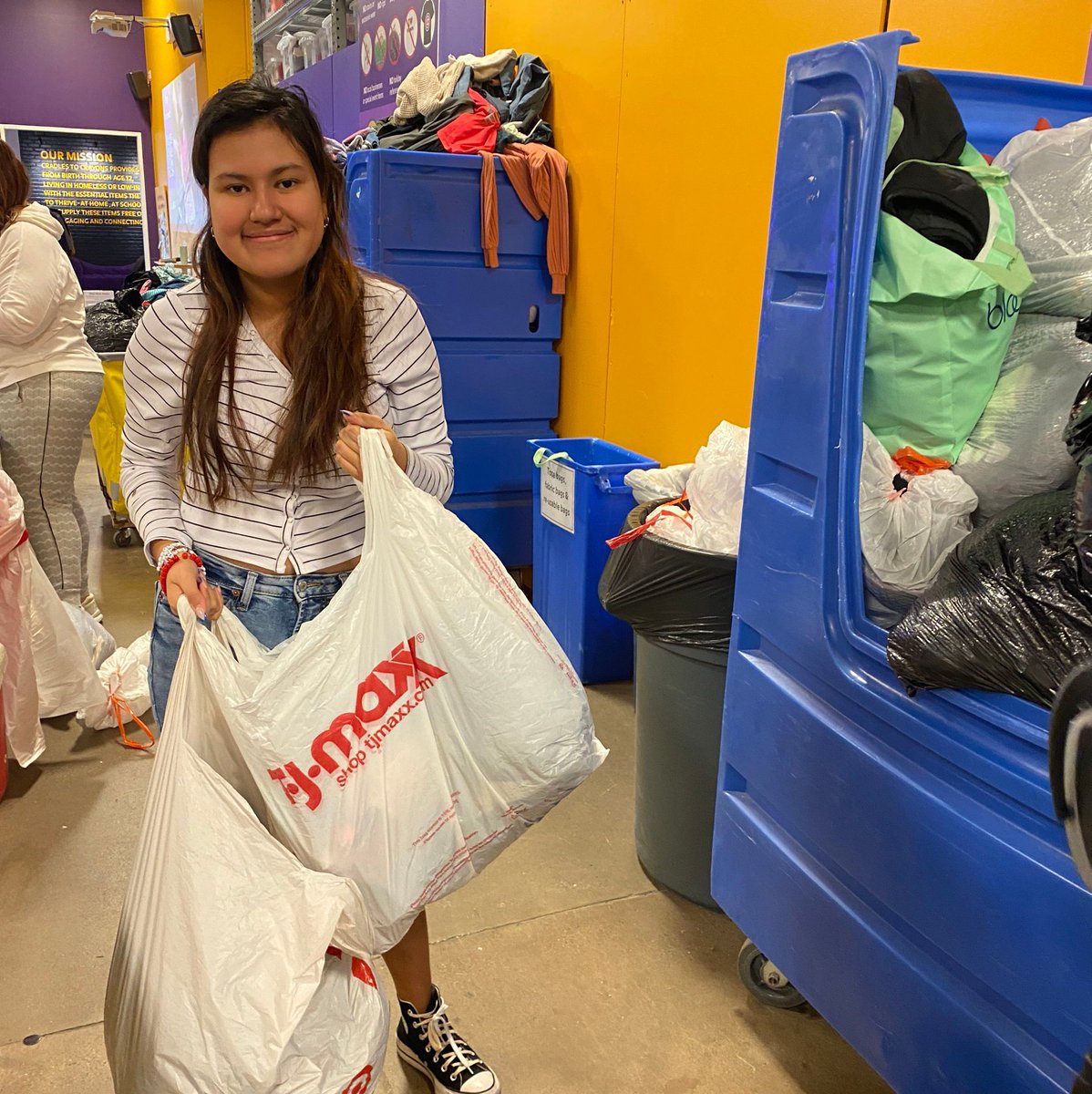 Cradles to Crayons Chicago tweet media