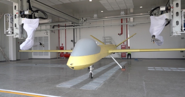 AVIC/CAC's new drone factory in Zigong (abt 200km from Chengdu) is entering production Capacity of 200 drones/yr w/ supply chain nearby Production time has been cut by 30% Comes w/ latest automation & 3D printing tech WL-2 recently did logistics transport test flight This base…