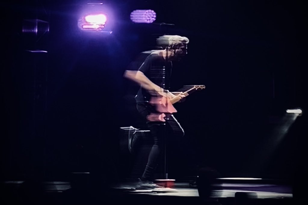 SsatrioO's tweet photo. All Time Low : Forever.

Live in Jakarta

Shot on iPhone 11

#ATLForeverJakarta #AllTimeLowJakarta #ATLForever https://t.co/Pi7SSmUVlv